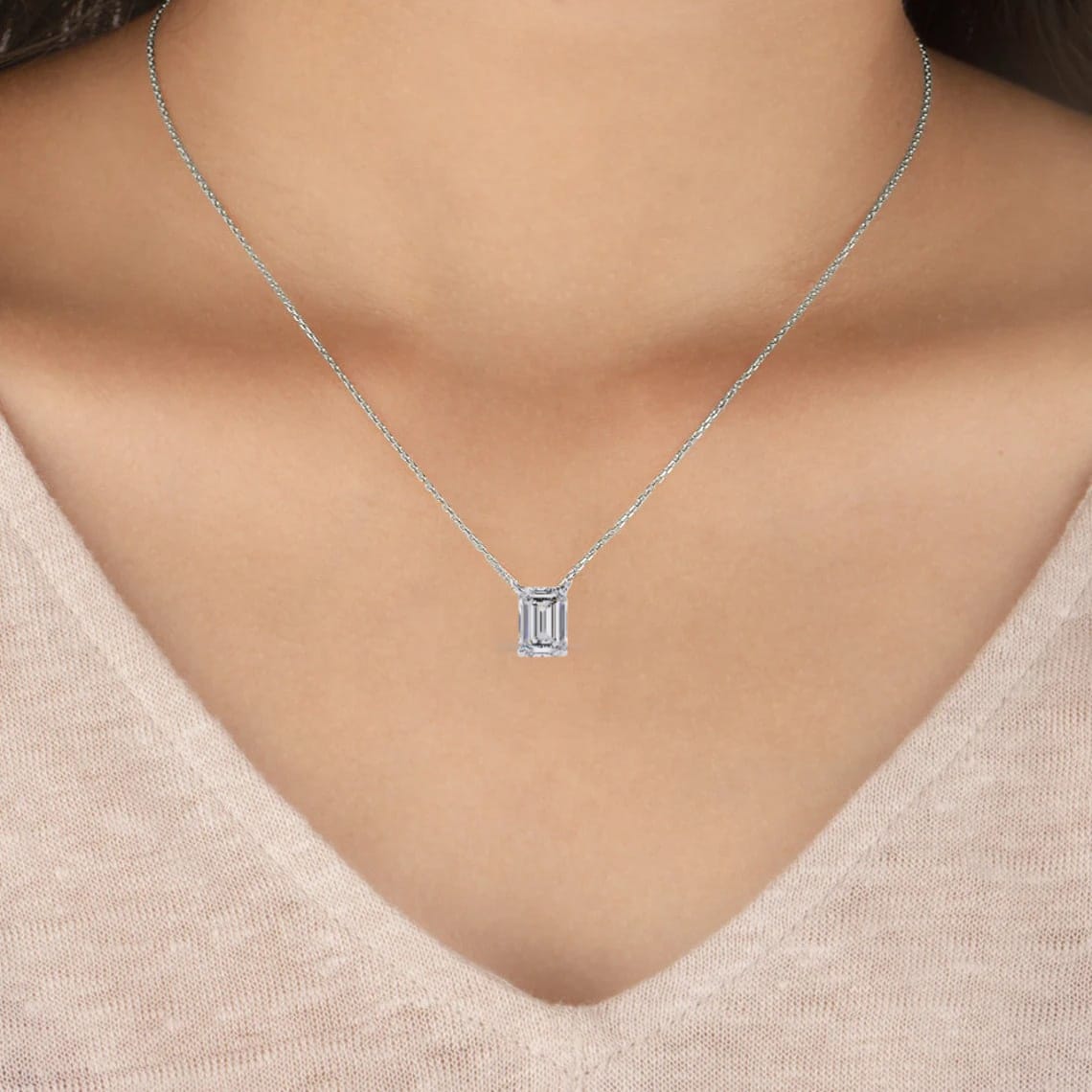 lgd solitaire pendant emerald stone (1.03ct) in 14k gold without chain