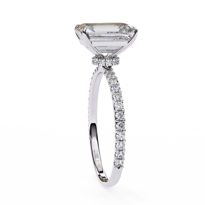 1.80 Carat Paradise Emerald & Round Cut Diamond Engagement Ring for Women – Luxury Bridal Jewelry