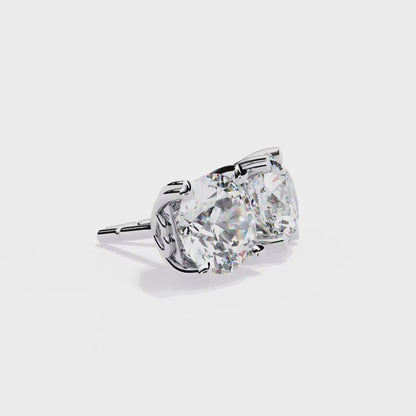 2.60 Carat Round Cut Diamond Solitaire Stud Earrings – Elegant Everyday Jewelry