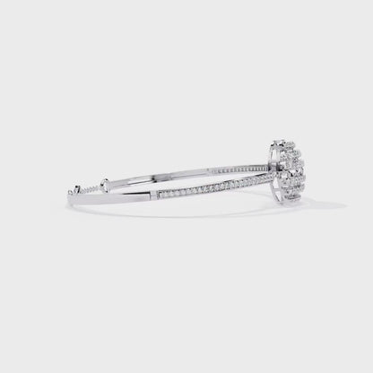 Round Cut Bangle Bracelet with Diamond Embellishments – Luxury Fine Jewelry for Women
